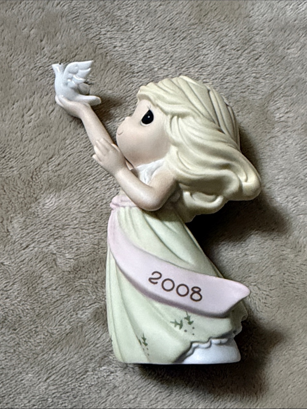 Blessings of Peace 2008 Precious moments figurine